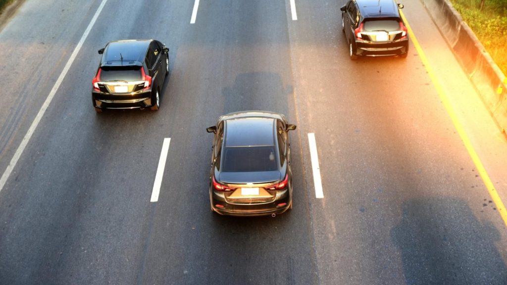 Prendre la route devient plus simple avec la location de voiture ADA